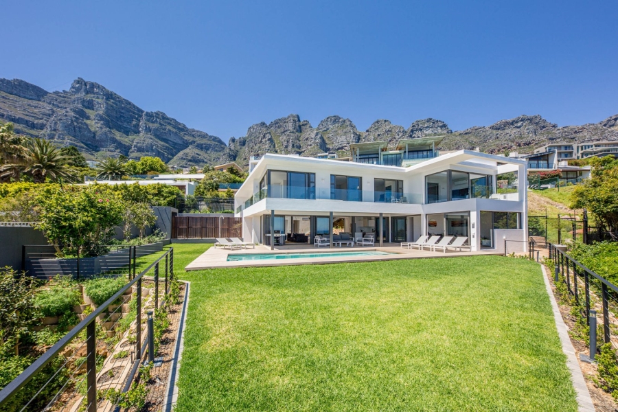 6 Bedroom Property for Sale in Camps Bay Western Cape